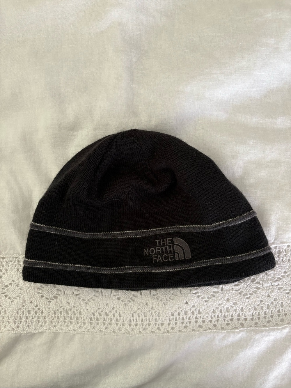 The North Face Adult Beanie Tuques logo black wool knit